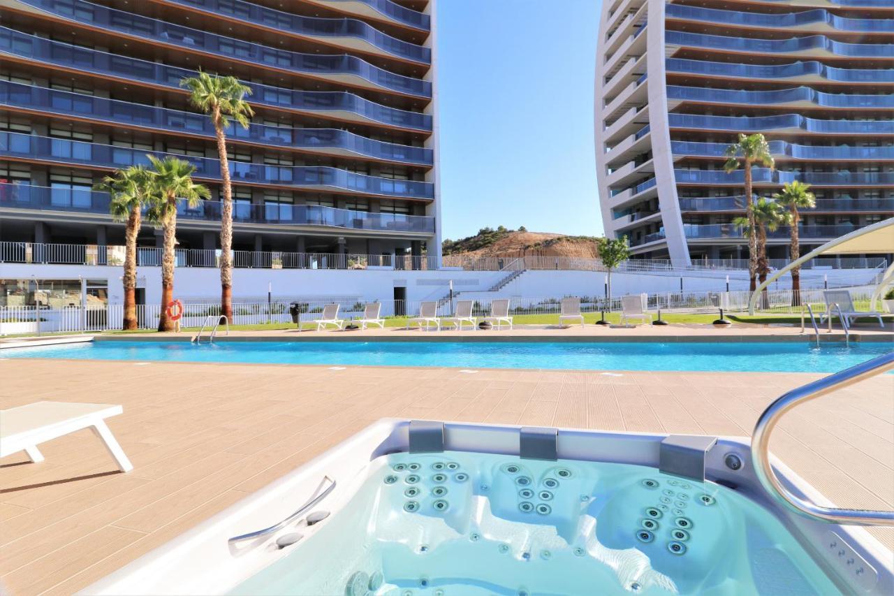 Sunset Waves 18-35 Poniente Beach Resort Benidorm Eksteriør billede