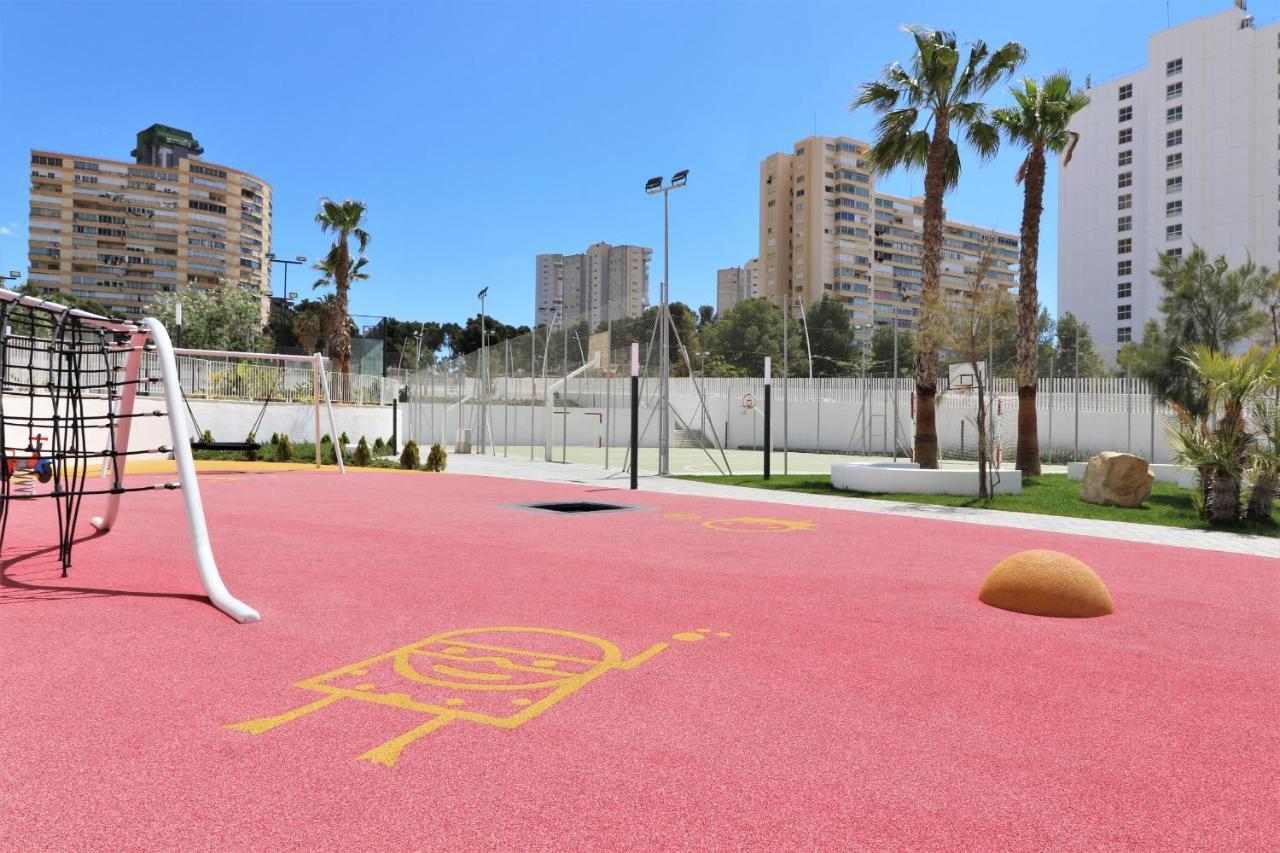 Sunset Waves 18-35 Poniente Beach Resort Benidorm Eksteriør billede