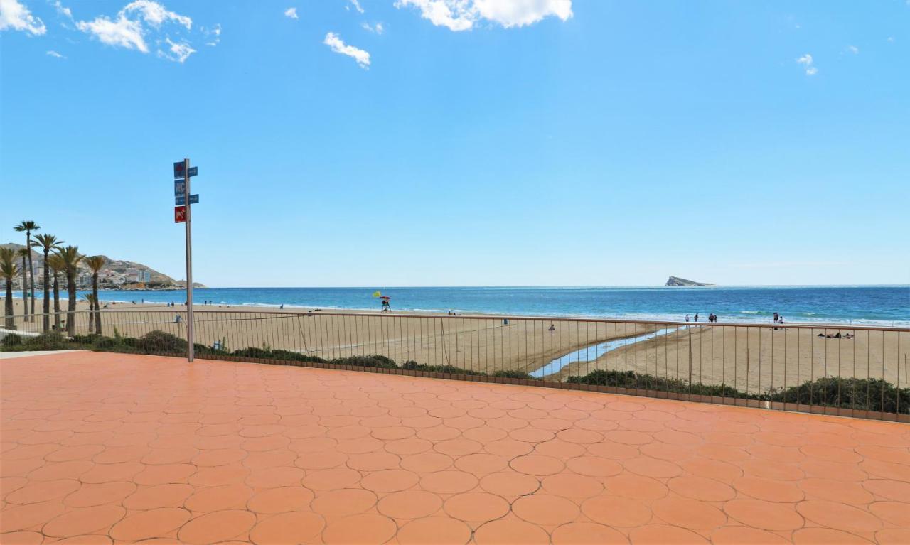 Sunset Waves 18-35 Poniente Beach Resort Benidorm Eksteriør billede