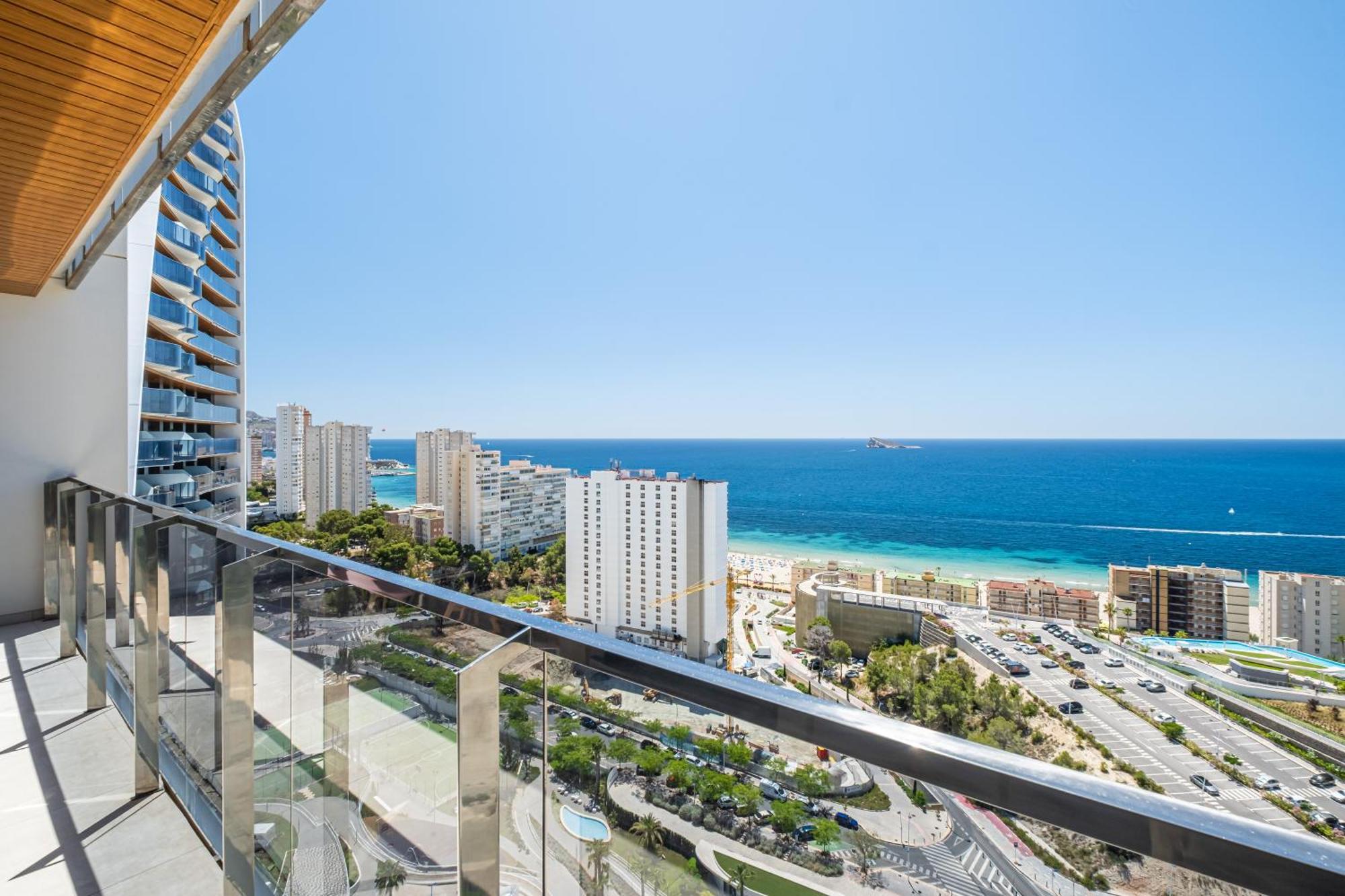 Sunset Waves 18-35 Poniente Beach Resort Benidorm Eksteriør billede