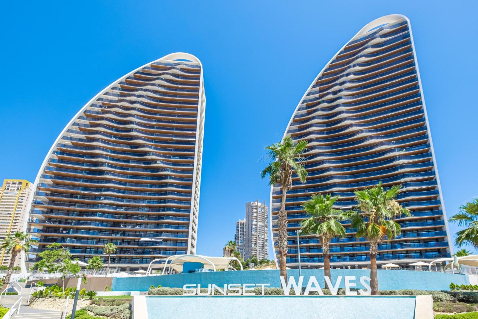 Sunset Waves 18-35 Poniente Beach Resort Benidorm Eksteriør billede