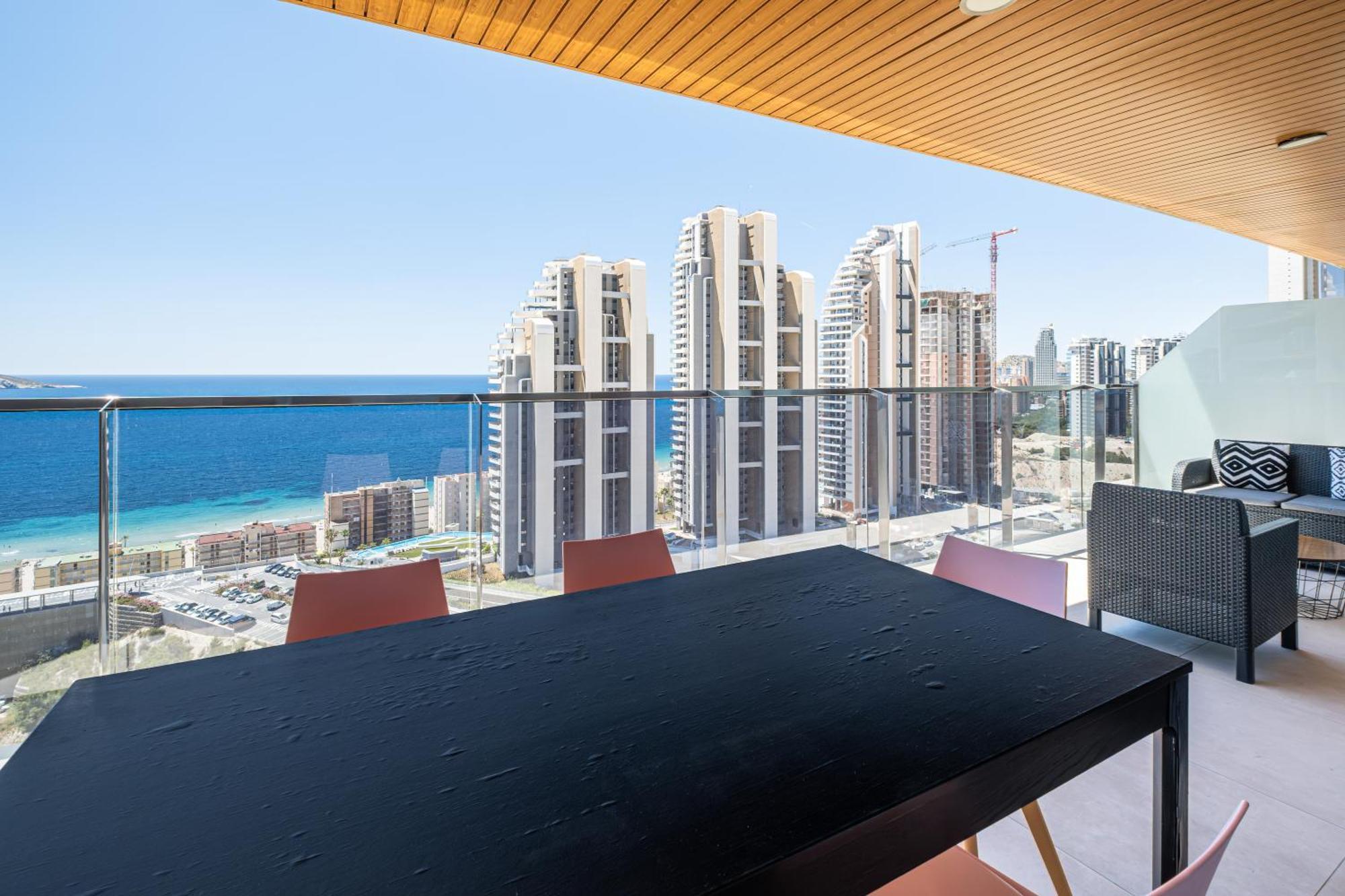 Sunset Waves 18-35 Poniente Beach Resort Benidorm Eksteriør billede